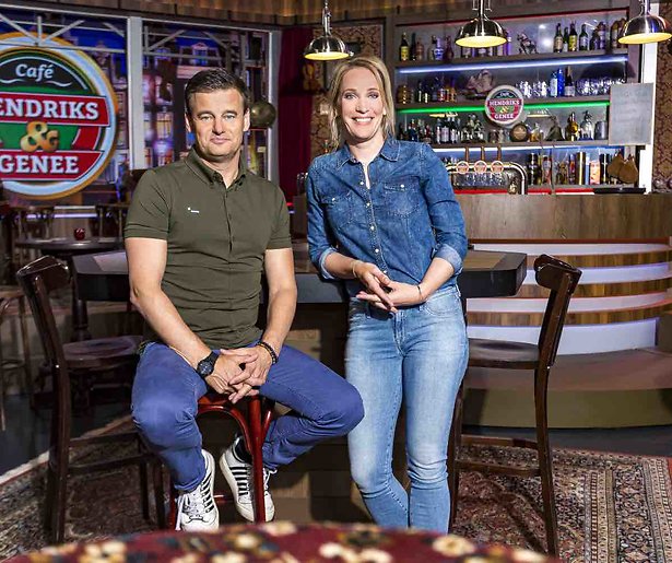 De TV van gisteren: nog maar 104.000 kijkers voor Café Hendriks & Genee 