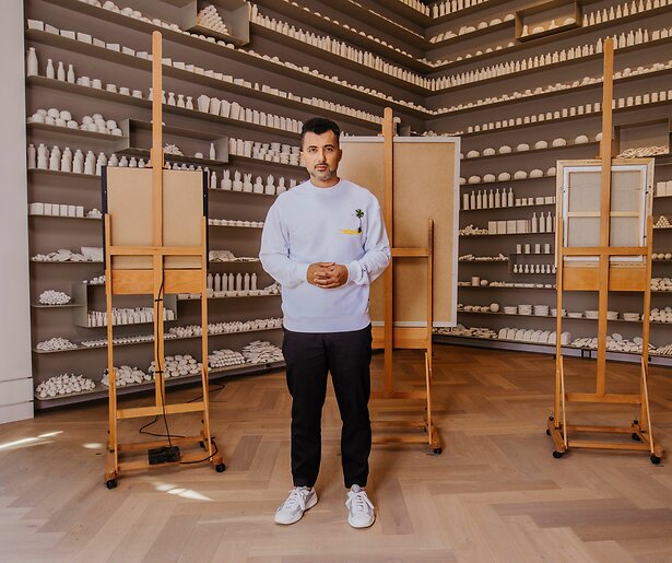 RVD tikt Özcan Akyol op de vingers om Beatrix-uitnodiging Sterren op het Doek