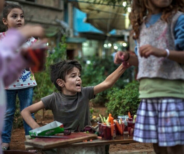 Zain Al Rafeea klaagt zijn eigen ouders aan in aangrijpende dramafilm Capharnaüm