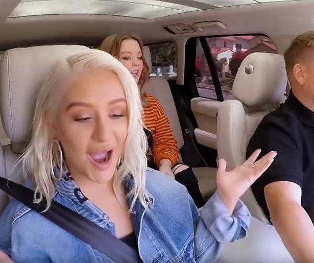 Videosnack: Christina Aguilera zingt hits als nooit tevoren in Carpool Karaoke