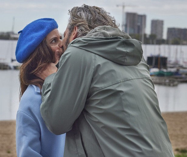 Elise Schaap en Maarten Heijmans schitteren in satirische comedyserie Cast