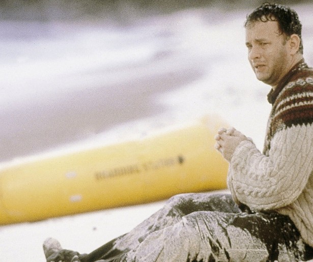 Tom Hanks wordt beste vrienden met een volleybal in Cast Away