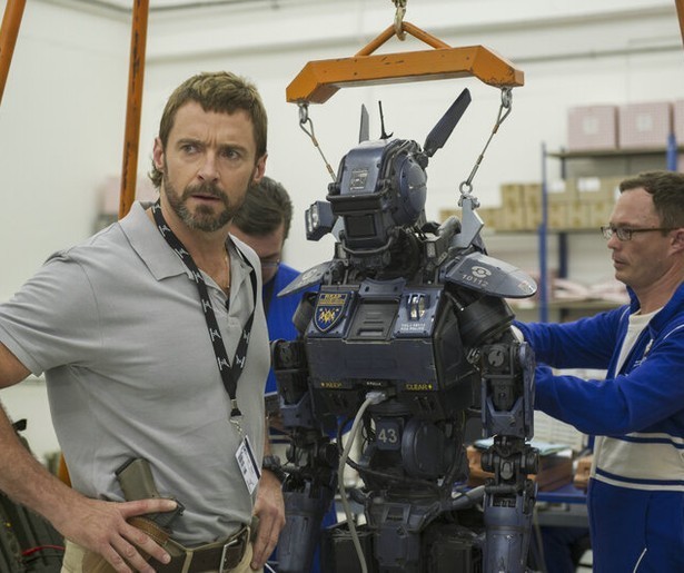 Hugh Jackman en de politierobot Chappie