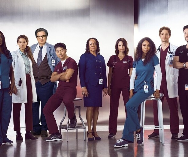 Heibel om niertransplantatie in slotaflevering zevende seizoen Chicago Med