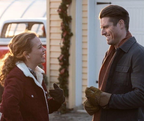 Bethany Joy Lenz steelt de show in kerstfilm Christmas Star op RTL8