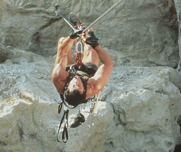 Sylvester Stallone probeert zijn angsten te overwinnen in Cliffhanger