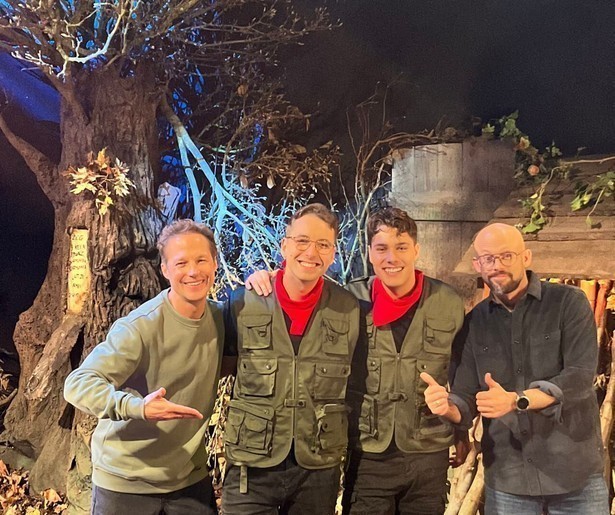 Christiaan en Frans Bauer jr. wanen zich in een sprookje in Code van Coppens