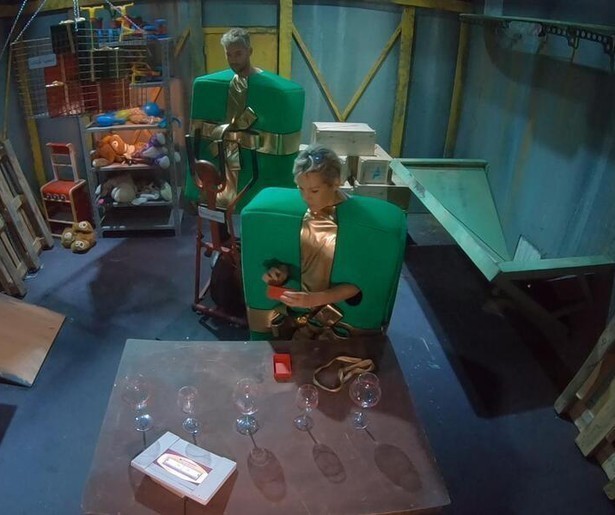 Charly Luske en Tanja Jess samen te zien in Code van Coppens