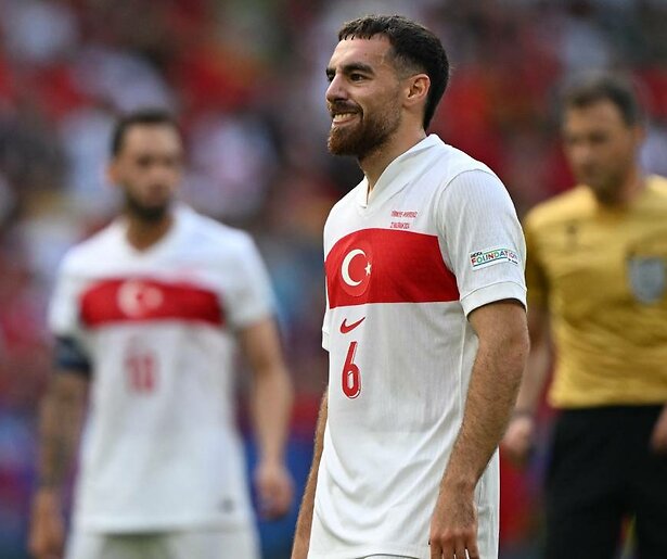 Turkije heeft plaatsing achtste finales in eigen hand tegen Tsjechië