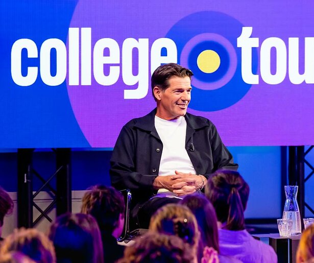 Twan Huys haalt herinneringen op aan 15 jaar College Tour