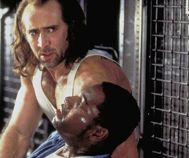Nicolas Cage ziet ze vliegen in Con Air