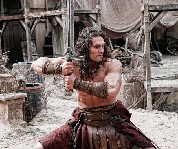 Jason Momoa is uit op wraak in actiefilm Conan the Barbarian
