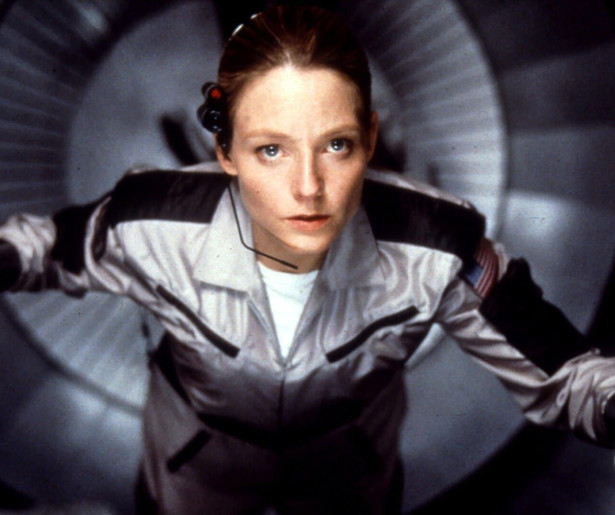 Jodie Foster onderschept een buitenaards bericht in Contact