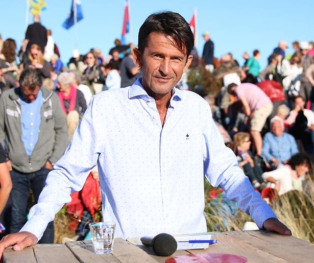 Cornald Maas tijdens Oerol dagelijks te zien met Opium