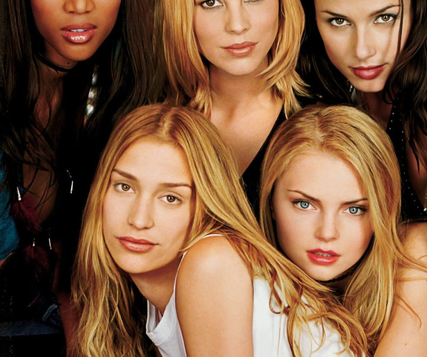 Piper Perabo verandert in een echte dansdiva in Coyote Ugly