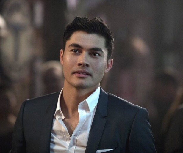 Henry Golding hoort bij de Crazy Rich Asians