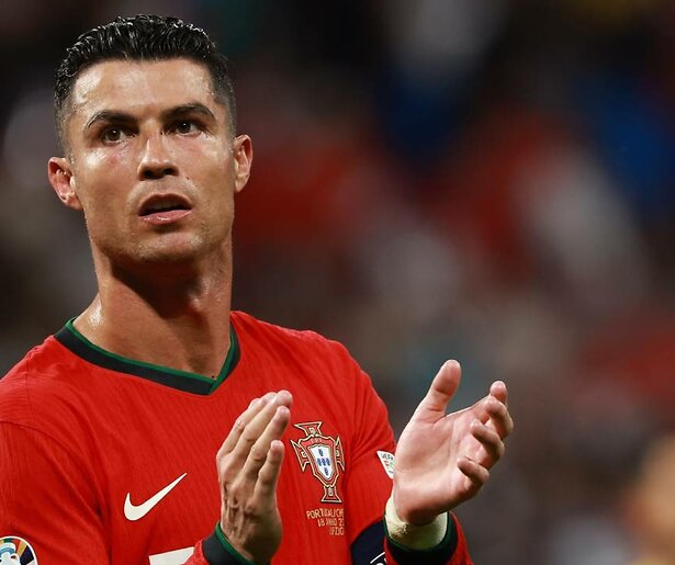  Cristiano Ronaldo treft met Portugal het fanatieke Turkije