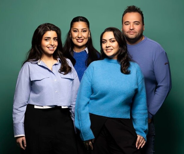 Yasmine Ballachi neemt een kijkje in verschillende keukens in het nieuwe programma Culture Bites