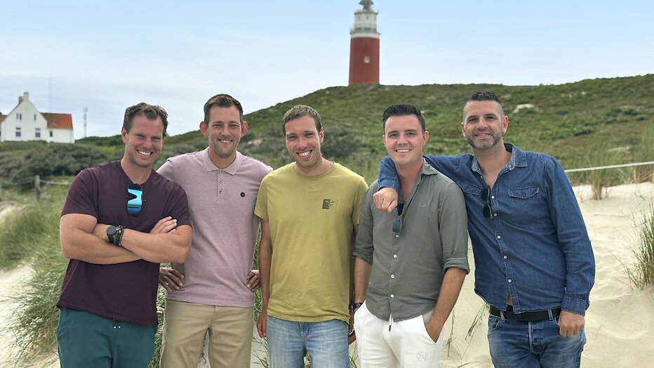 Mike, Paul S, Paul G, Jacco en Mark uit Daten in het Dorp Mike, Paul S, Paul G, Jacco en Mark uit Daten in het Dorp