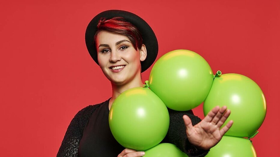 Denise, de winnares van eerste seizoen Blow Up. Denise, de winnares van eerste seizoen Blow Up.