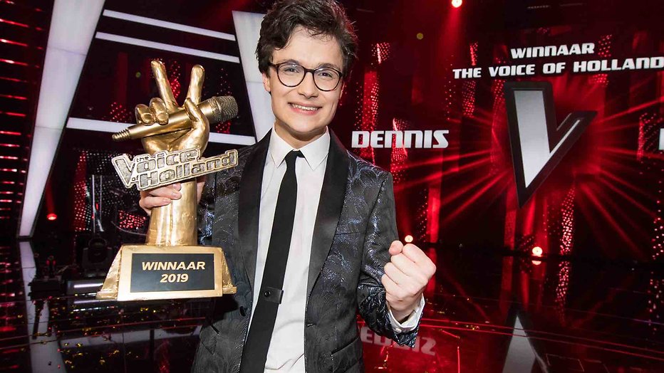 Dennis van The Voice doet theatertour Dennis van The Voice doet theatertour