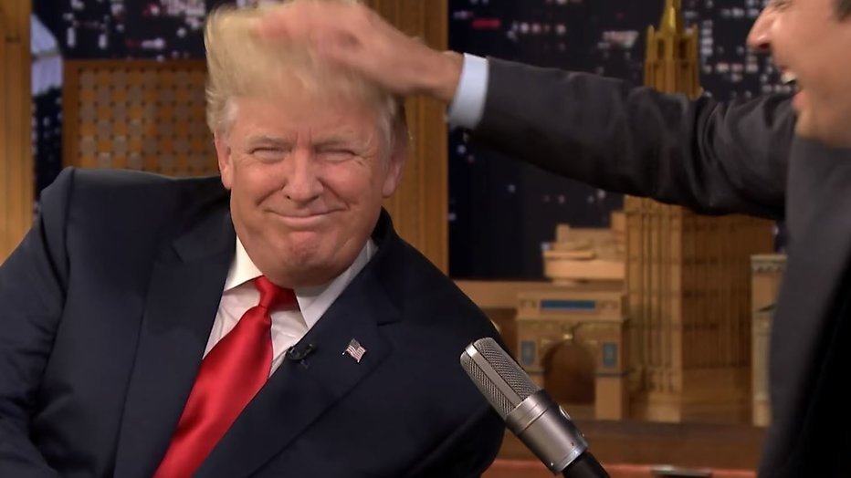 Jimmy Fallon overspoeld met haattweets na Trump interview Jimmy Fallon overspoeld met haattweets na Trump interview