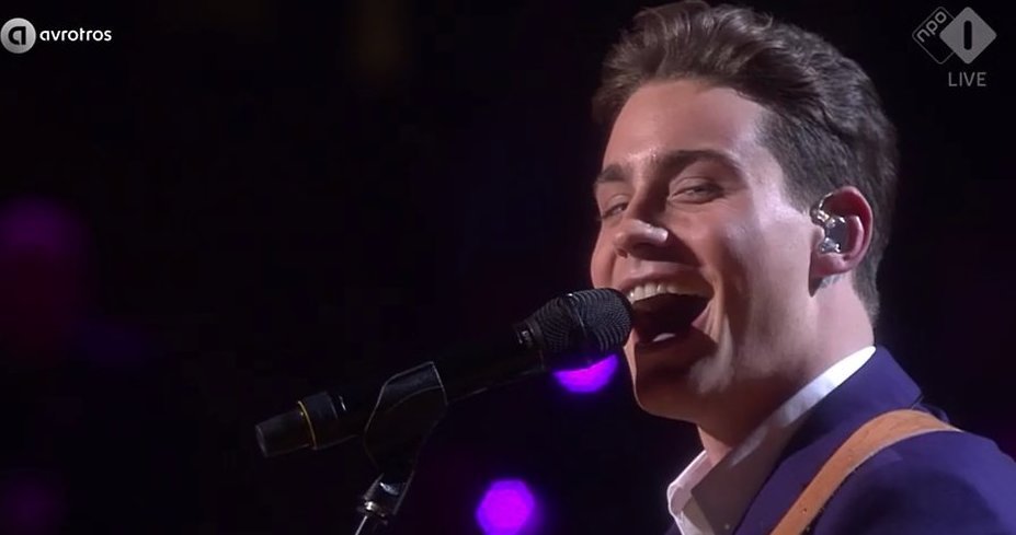 De TV van gisteren: 4.3 miljoen zien Douwe Bob in finale Songfestival De TV van gisteren: 4.3 miljoen zien Douwe Bob in finale Songfestival