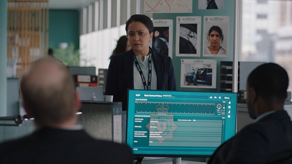 Parminder Nagra als Rachita Ray in D.I. Ray Parminder Nagra als Rachita Ray in D.I. Ray