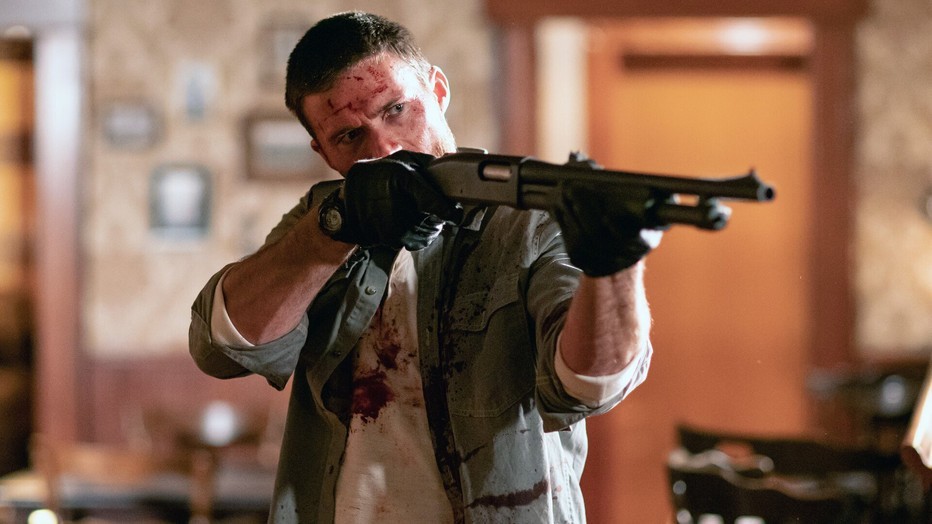 Scott Eastwood in Dangerous