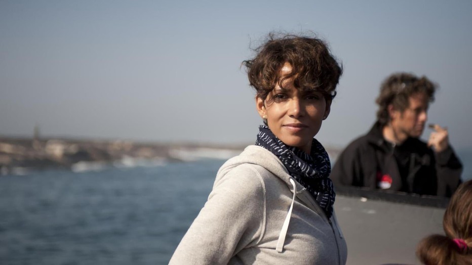 Halle Berry in Dark Tide