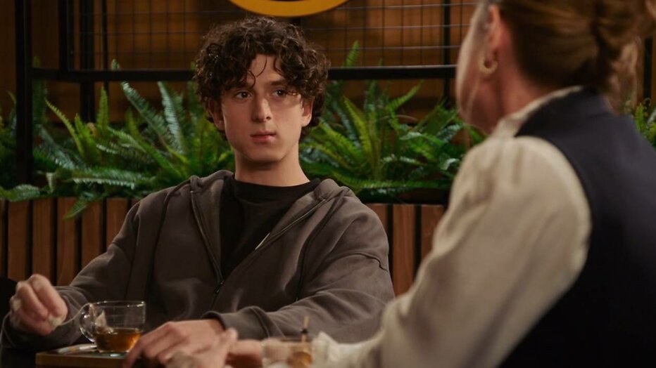 David Hofland als Seb in GTST.