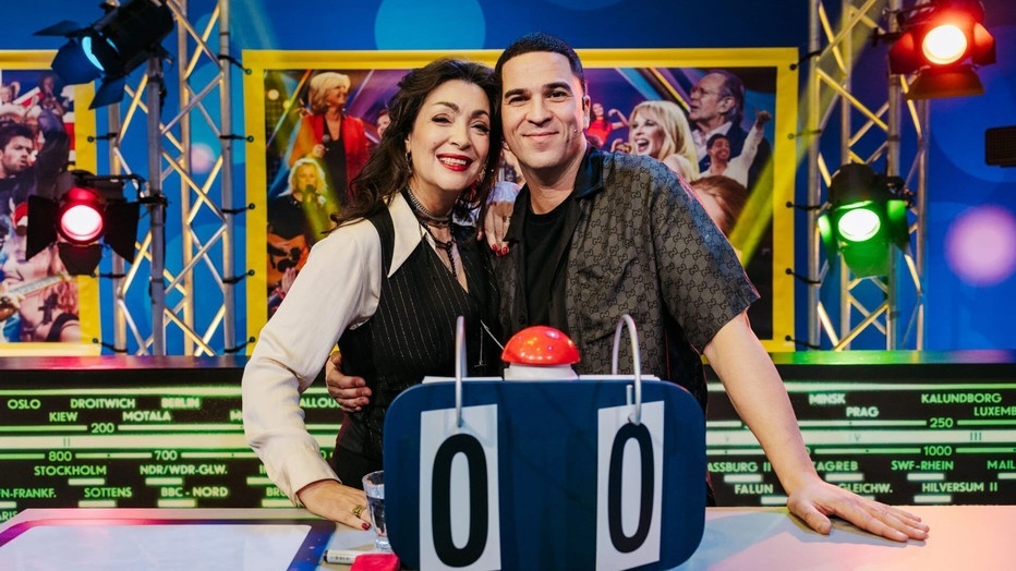 Monique Klemann en Nabil Aoulad Ayad in De Arbeidsvitaminen Quiz