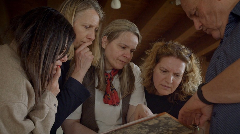 Tea, Lemja, Mirela en Lidija uit De Bus naar Mostar