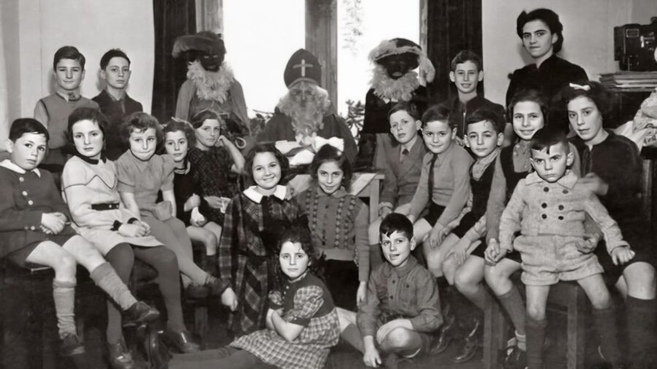 Foto die centraal staat in De Laatste Klassenfoto