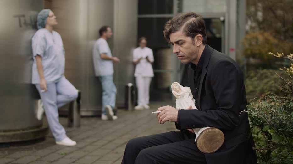 Michele Riondino als Filippo in De Man uit Rome