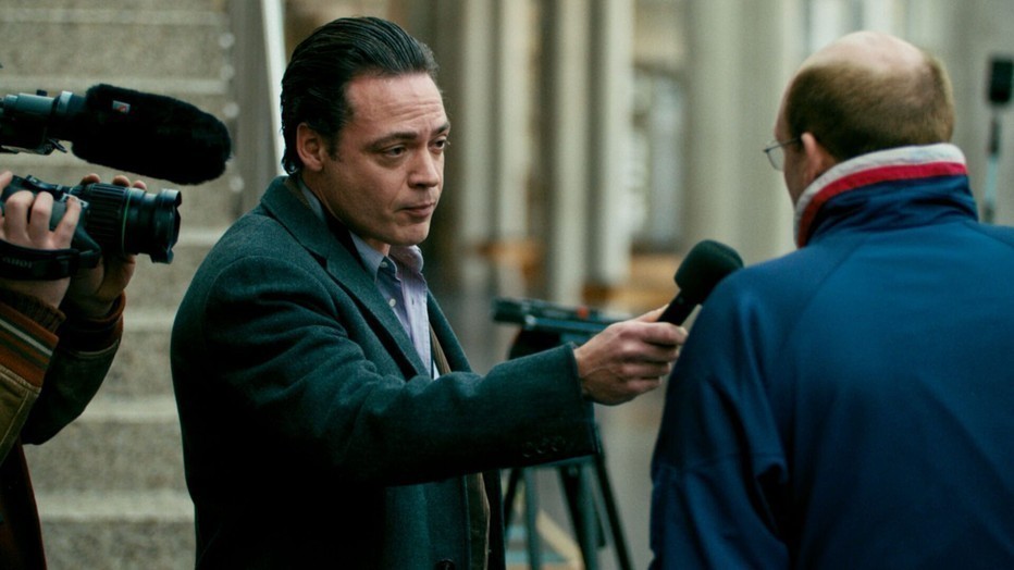 Fedja van Huêt als Bas Haan in De Veroordeling