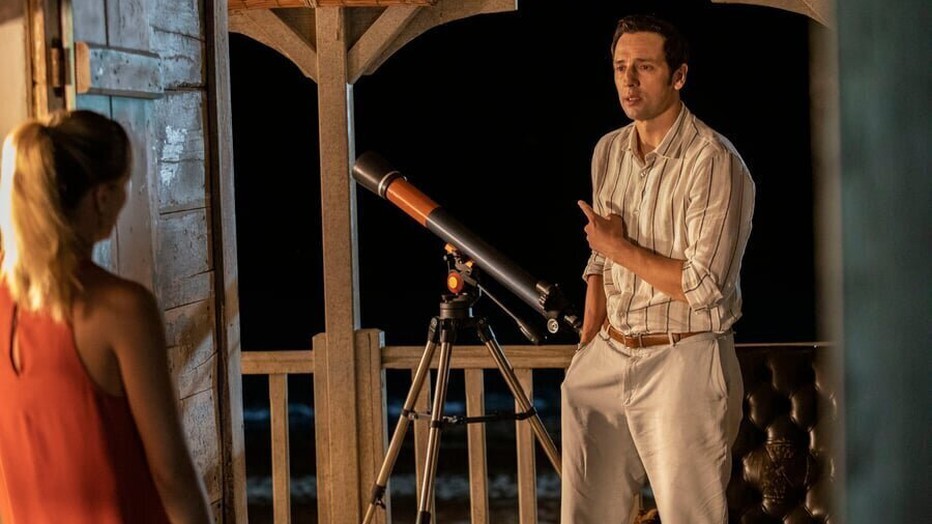 Ralph Little als Neville Parker in Death in Paradise