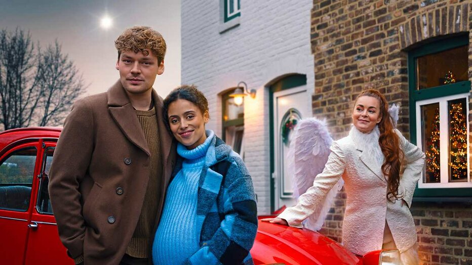 Soy Kroon, Sara Afiba en Kim-Lian van der Meij voor De Kerststal van Nederland