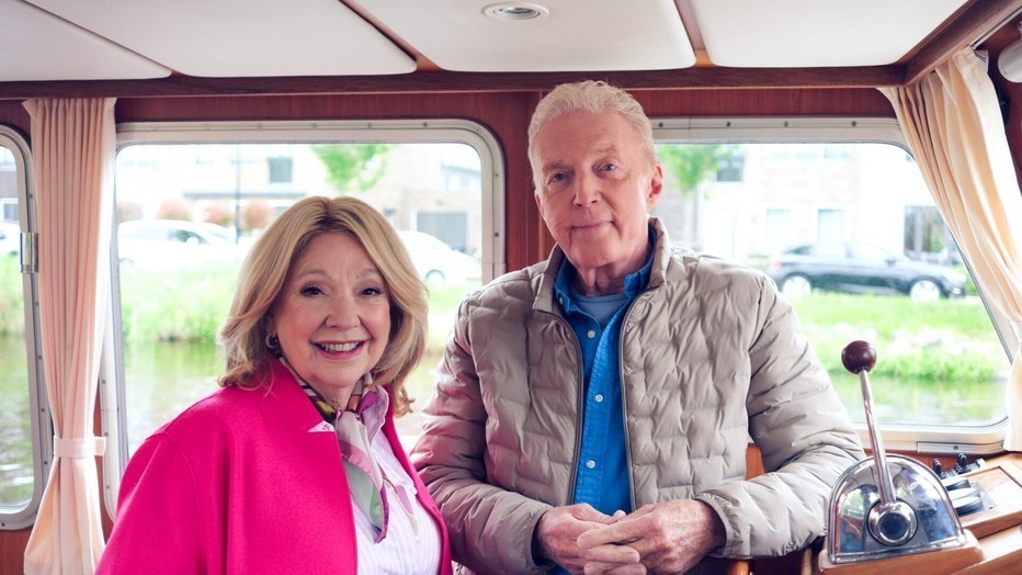 Janny van der Heijden en André van Duin voor Denkend aan Holland