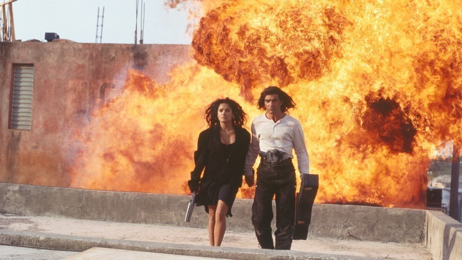 Salma Hayek en Antonio Banderas in Desperado Salma Hayek en Antonio Banderas in Desperado
