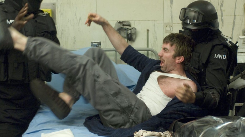 Sharlto Copley als Wikus van de Merwe in District 9