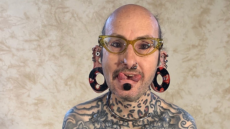 Versiering of verminking?