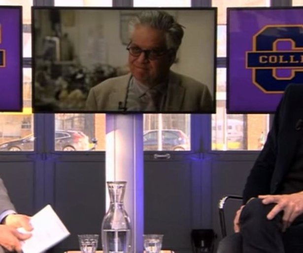 Kunstenaar Daan Roosegaarde loopt weg bij College Tour