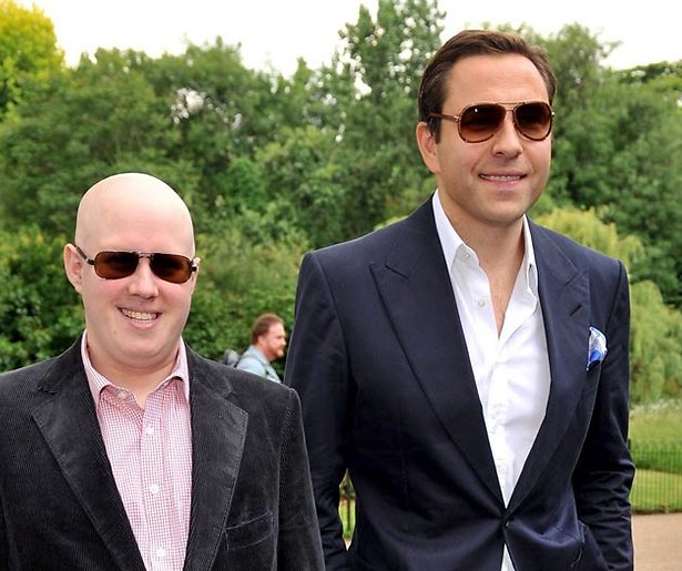 Makers Little Britain maken excuses voor oude sketches