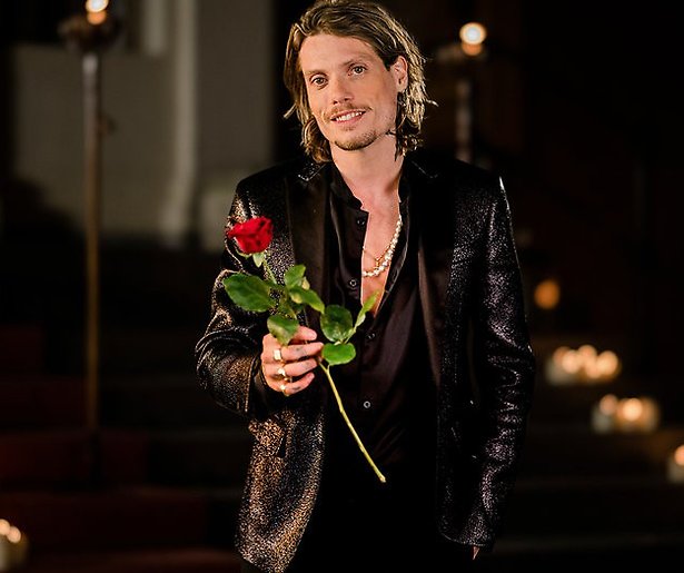 Deze vrouw heeft het hart van bachelor Tony veroverd