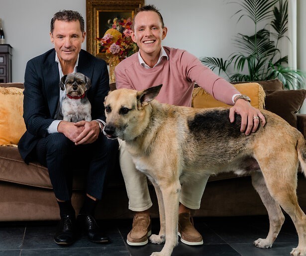 Verrassende gastrollen van Steven Kazan en John de Bever in The Passion