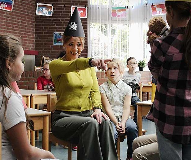 De Luizenmoeder zoekt figuranten