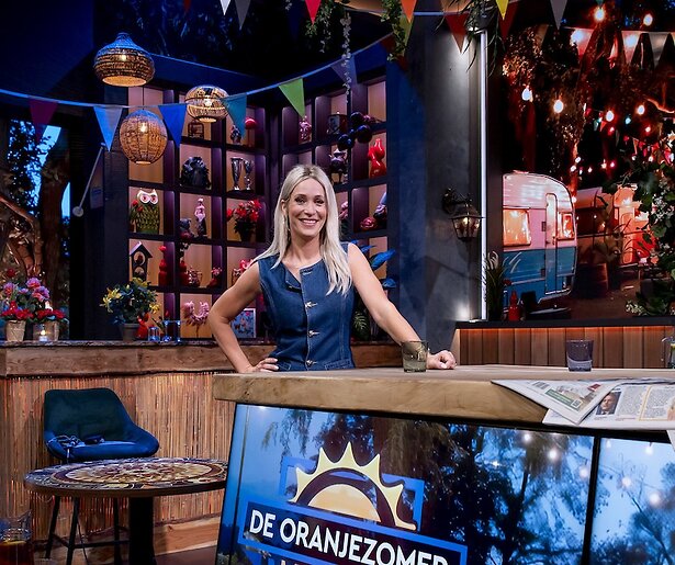 De TV van gisteren: Hélène Hendriks behaalt record met seizoensslot De Oranjezomer