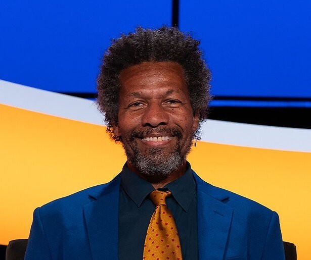 Oogappels-acteur Mike Libanon maakt zijn opwachting in De Slimste Mens