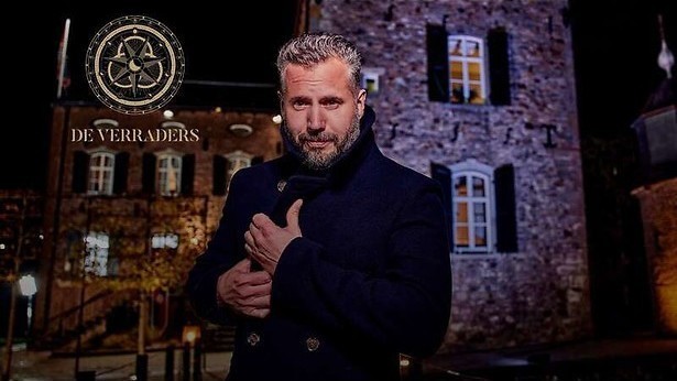 De Verraders verdelen de buit